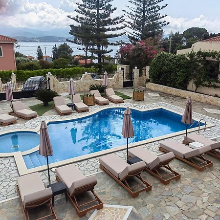Diwani Luxury Villas Lixouri Luaran gambar