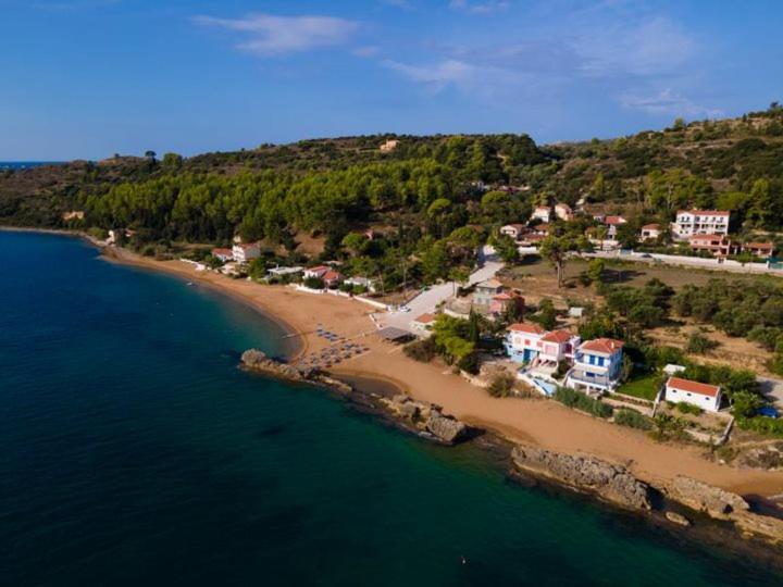 Diwani Luxury Villas Lixouri Luaran gambar