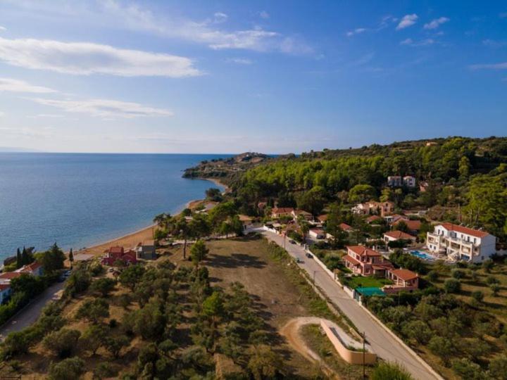 Diwani Luxury Villas Lixouri Luaran gambar