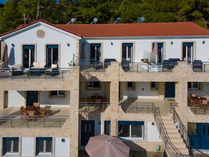 Diwani Luxury Villas Lixouri Luaran gambar