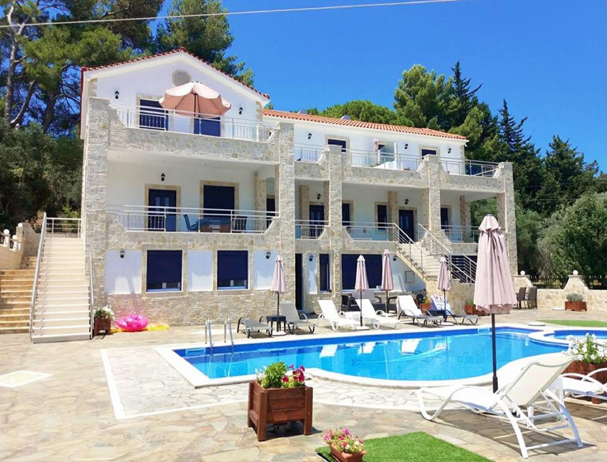 Diwani Luxury Villas Lixouri Luaran gambar