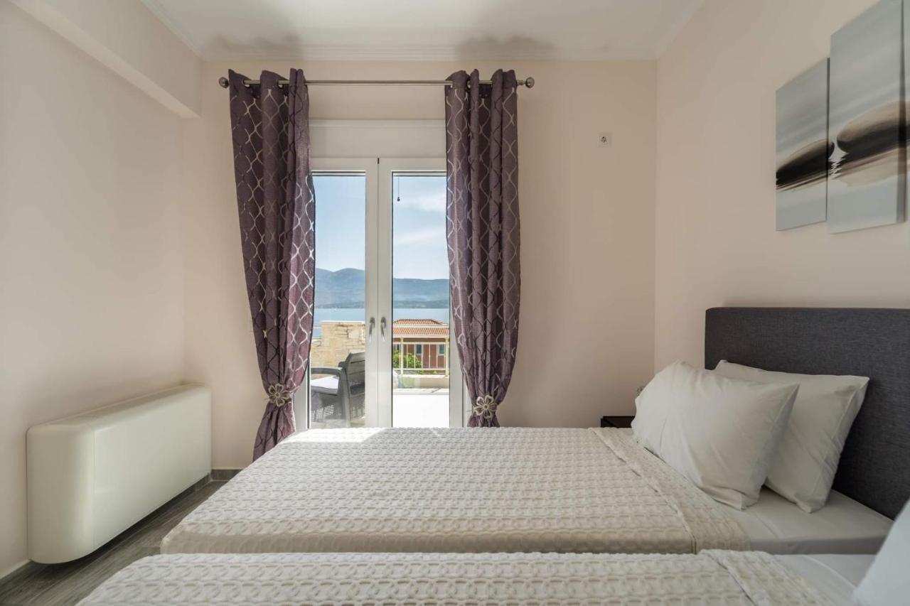 Diwani Luxury Villas Lixouri Luaran gambar