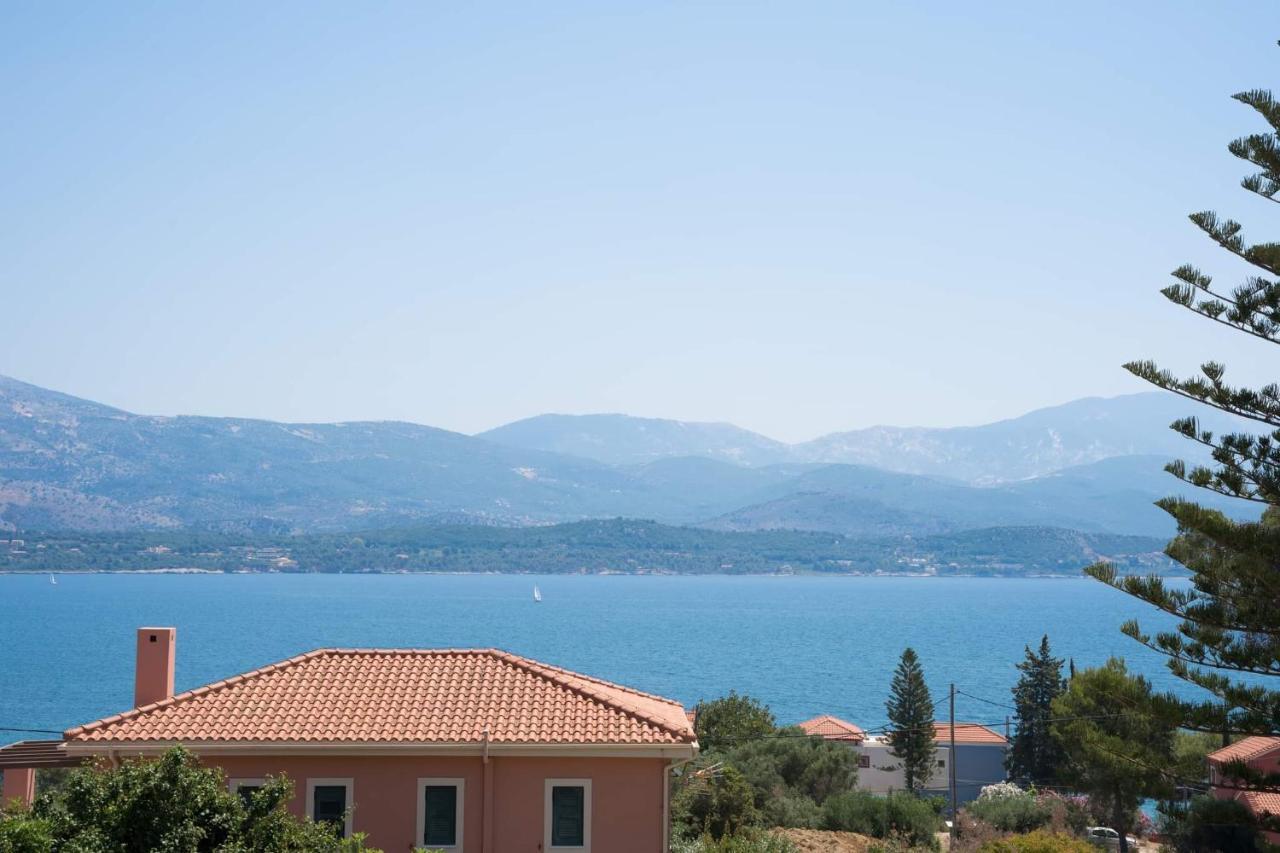 Diwani Luxury Villas Lixouri Luaran gambar